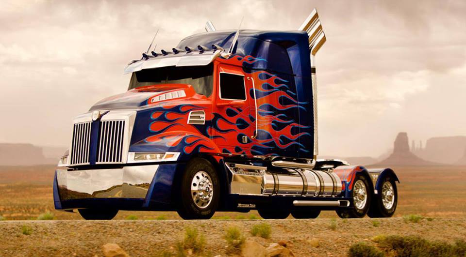 รถหรู สวยๆ จาก Transformer 4 !!