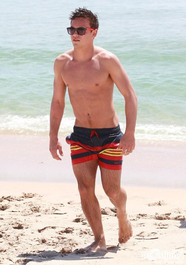 วันพักผ่อนของนักกระโดดน้ำทีมชาติอังกฤษ Tom Daley