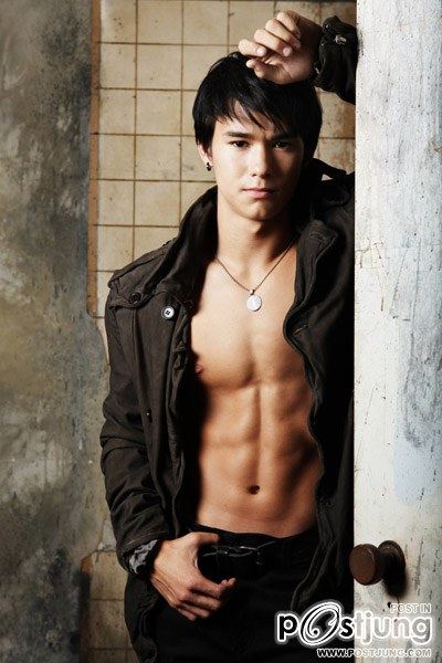 Boo Boo Stewart หมาป่าน้อย จาก ทไวไลท์