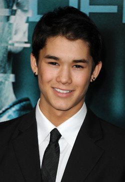 Boo Boo Stewart หมาป่าน้อย จาก ทไวไลท์