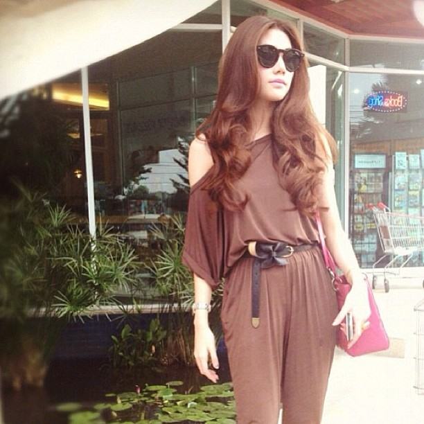 ดาว พิมพ์ทอง วชิราคม จากบท ม.ล.ศินีนุช ละครคุณชายรัชชานนท์