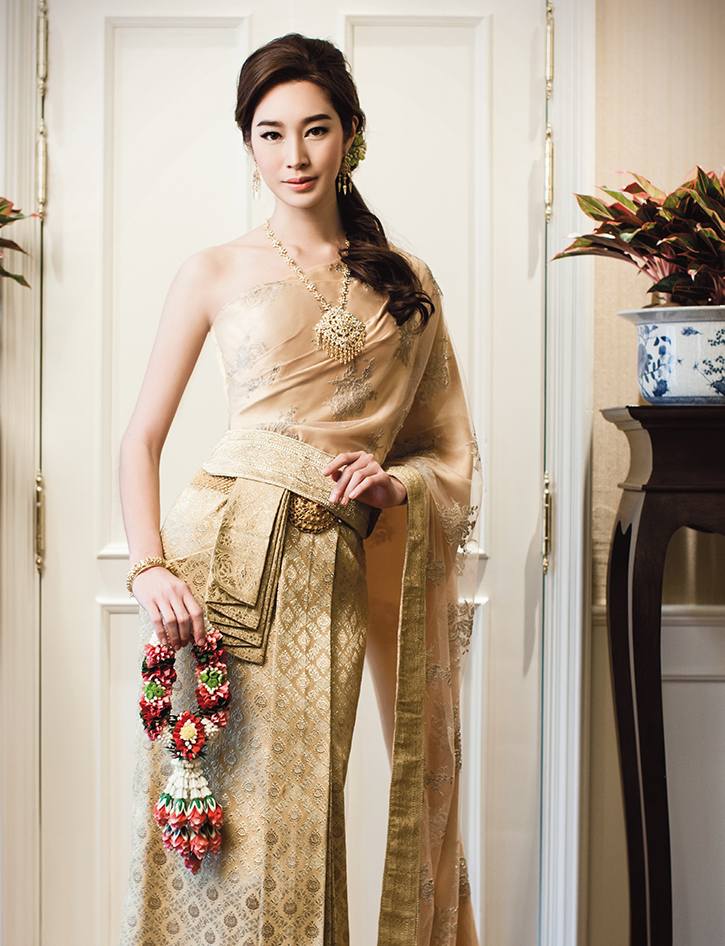 ดาราในชุดไทย สวยสง่ากันทุกคน