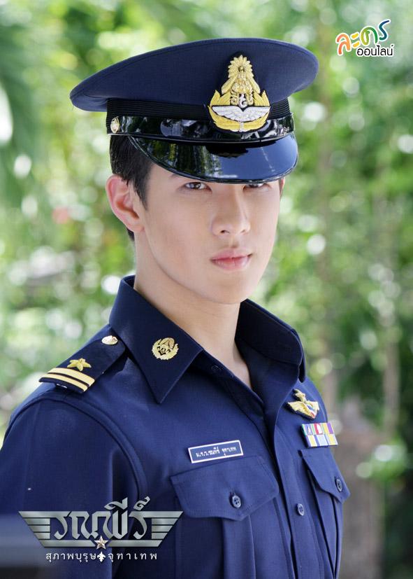 "คุณชายรณพีร์"