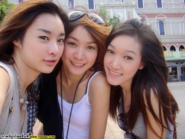 โฟร์ สาวตัวเล็กน่ารัก น่าใส