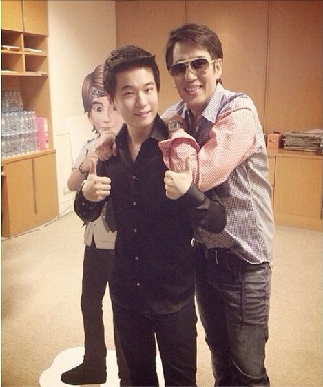 หล่อขนาดนี้นึกว่าหลุดมาจากเกาหลี