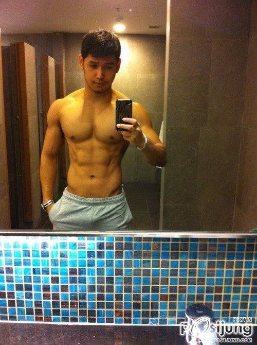 คนรักหนุ่มเซ็กซี่ 579