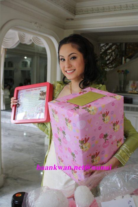 ภาพขวัญ อุษามณี ในฟ้าจรดทราย