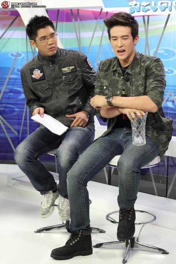 รับน้องใหม่ &ldquo;เจมส์ มาร์&rdquo; โดนฉายา &ldquo;ดาราหน้าเงิน&rdquo;
