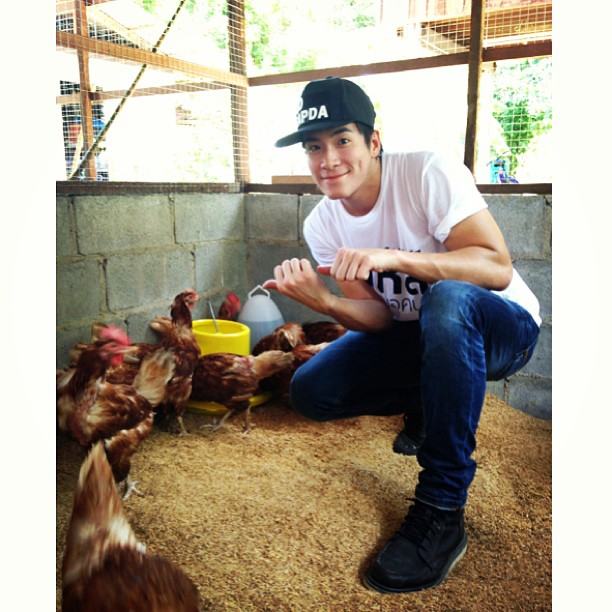 (อาเล็ก)ธีรเดช เมธาวรายุทธ