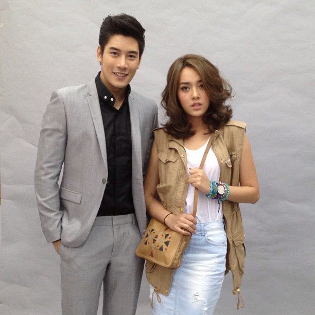 [Pics]ฟิตติ้งดาวเคียงเดือน(เคน ภูภูมิ - น้ำตาล พิจักขณา)