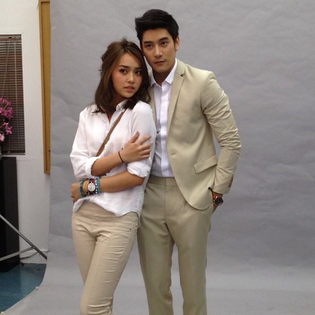 [Pics]ฟิตติ้งดาวเคียงเดือน(เคน ภูภูมิ - น้ำตาล พิจักขณา)