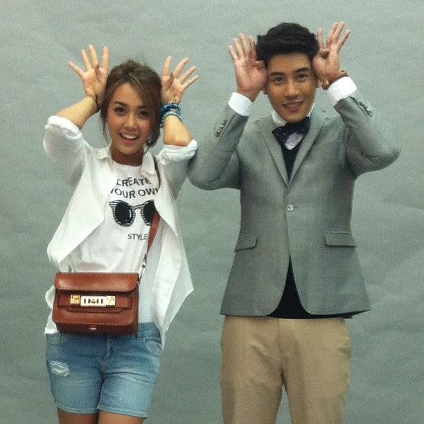 [Pics]ฟิตติ้งดาวเคียงเดือน(เคน ภูภูมิ - น้ำตาล พิจักขณา)
