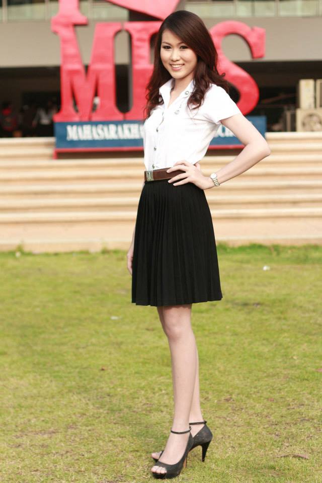 นางสาว นครินทร วิเศษดอนหวาย...น้องเบ้น สาขา การจัดการ
