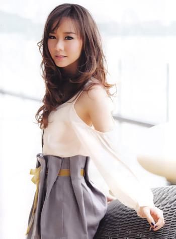 ดาว ออม เอสเธอร์ เต้ย