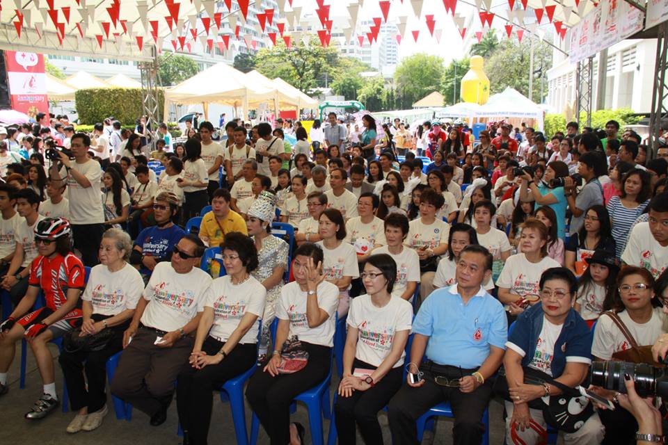 ดาราทั้งหน้าใหม่และเก่า ร่วมฉลองครบรอบ 10 ปี ผู้บริจาคโลหิต สภากาชาดไทย