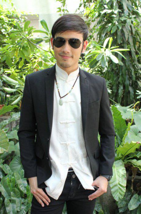 ชอบสองคนนี้