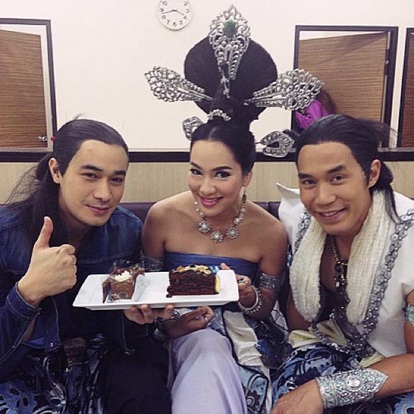 ตามดูกองละคร สาปพระเพ็ง สุดอลังการ ที่ปราสาทหินพนมรุ้ง