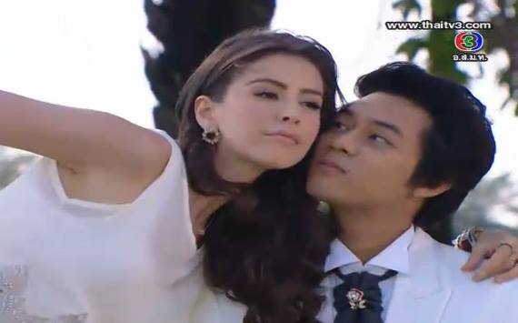 sririta in ฟาร์มเอ๋ยฟาร์มรัก