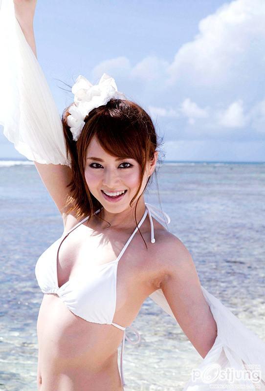 บิกินี่ สวยขาว สาวอารมณ์ดี