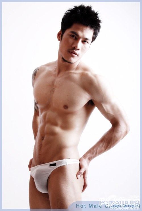 ภาภาพเก่าๆของ โก้ พีรวิชญ์ ที่ดูเมื่อไหร่ก้อฟินกว่าของใหม่