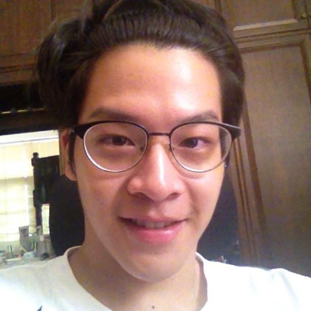 ยิ้มของเค้า @marchutavuth