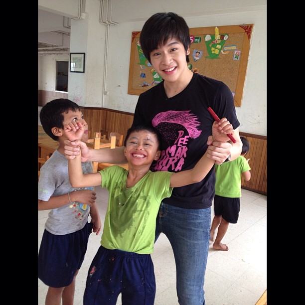 ยิ้มของเค้า @marchutavuth
