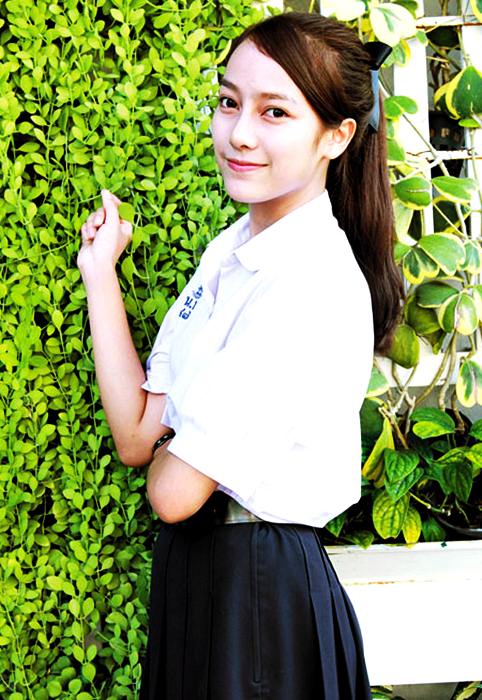 &ldquo;เปรี้ยว &ndash; ทัศนียา&rdquo; นางเอกป้ายแดง วิกหมอชิตสั่งดังเปรี้ยง!