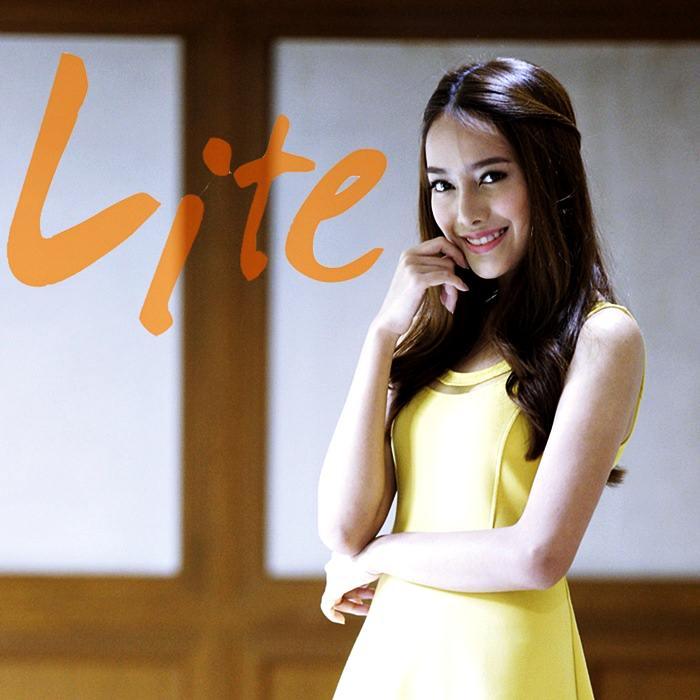 &ldquo;เปรี้ยว &ndash; ทัศนียา&rdquo; นางเอกป้ายแดง วิกหมอชิตสั่งดังเปรี้ยง!