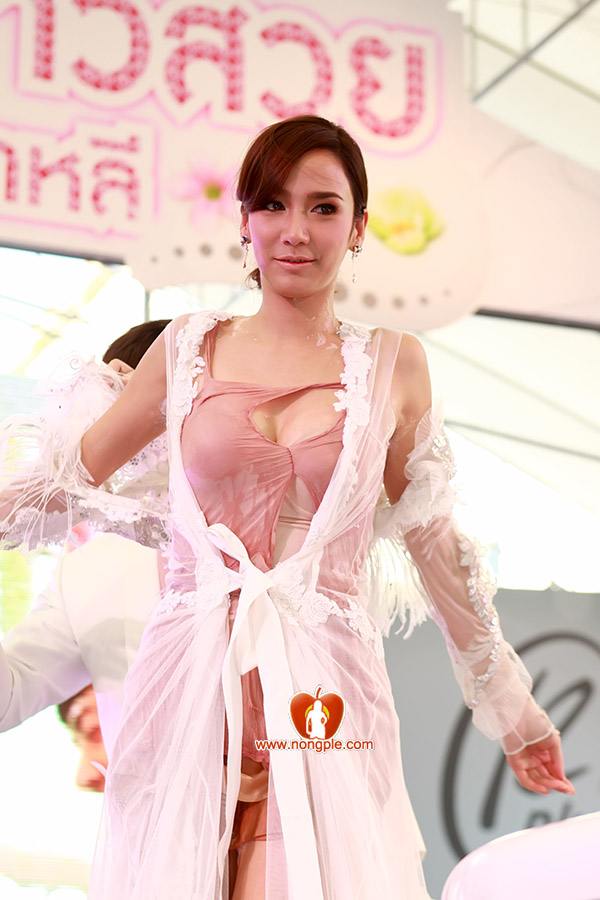 อั้ม พัชรภา ซุปตาร์ตัวจริง