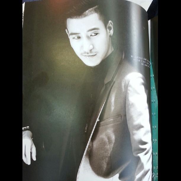 จะไปเคาะประตูบ้านขายเตารีดละนะ ซื้อมั้ยๆๆ By Jimmy