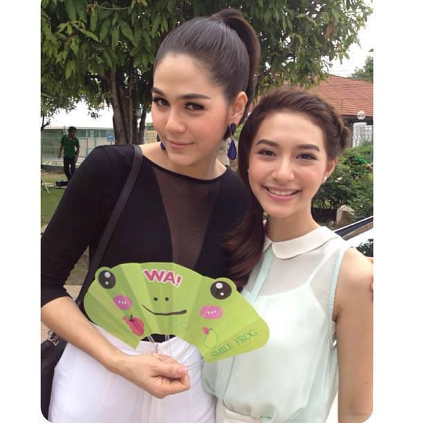 ทรายสีเพลิง เรื่องนี้มีแต่ดาราแว่บๆทั้งนั้นเลย