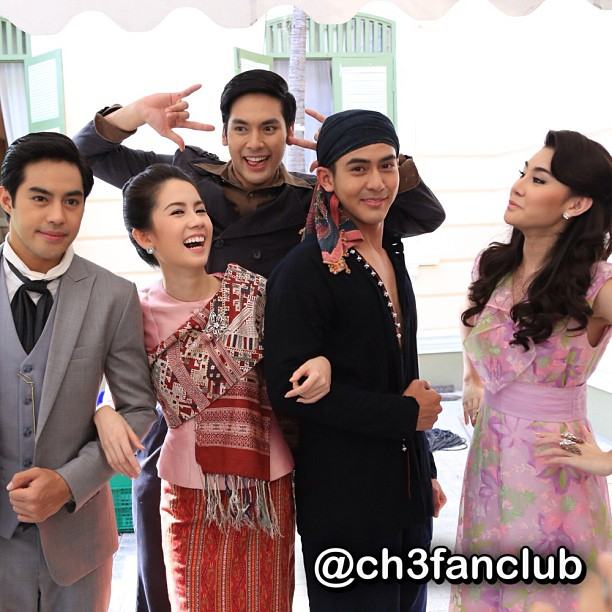 ภาพงาน  จิบชายามบ่ายกับคุณชายรัชชานนท์ (บอม ธนิน)