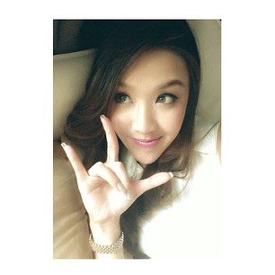 สาวหน้าใสนางเอกMV สิ่งมีชีวิตที่คิดได้และเจ็บเป็น