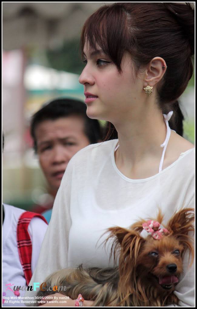 ขวัญ อุษามณี (Kwan Usamanee) ในลุคส์ใสๆ น่ารักมาก