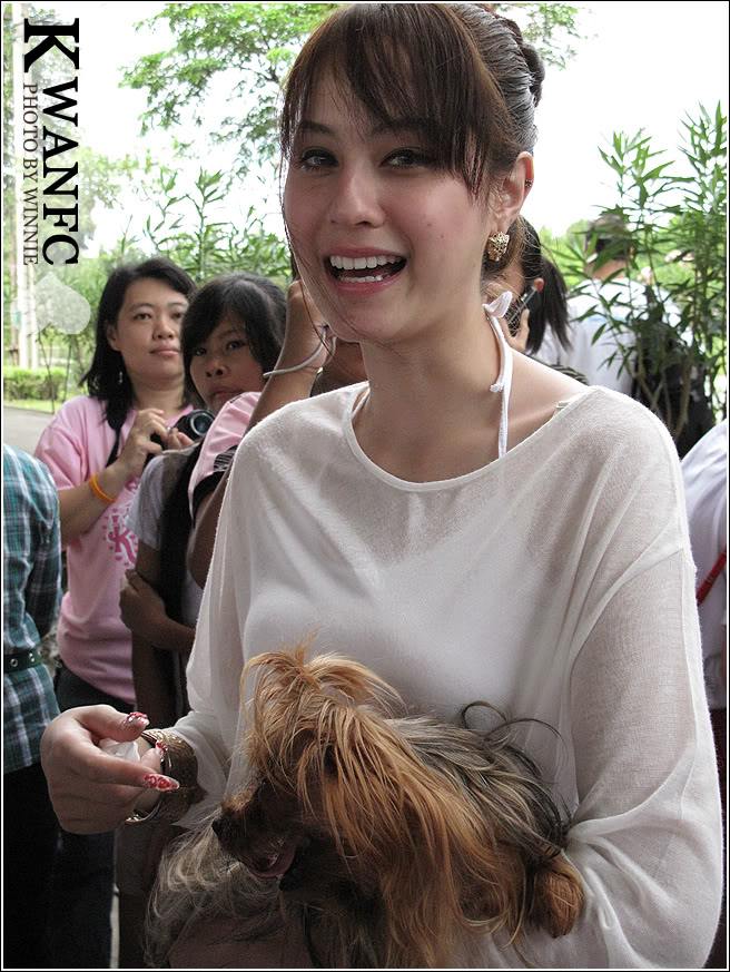 ขวัญ อุษามณี (Kwan Usamanee) ในลุคส์ใสๆ น่ารักมาก
