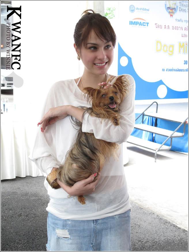 ขวัญ อุษามณี (Kwan Usamanee) ในลุคส์ใสๆ น่ารักมาก