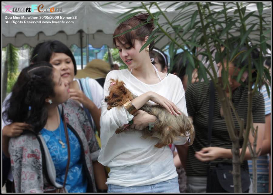 ขวัญ อุษามณี (Kwan Usamanee) ในลุคส์ใสๆ น่ารักมาก