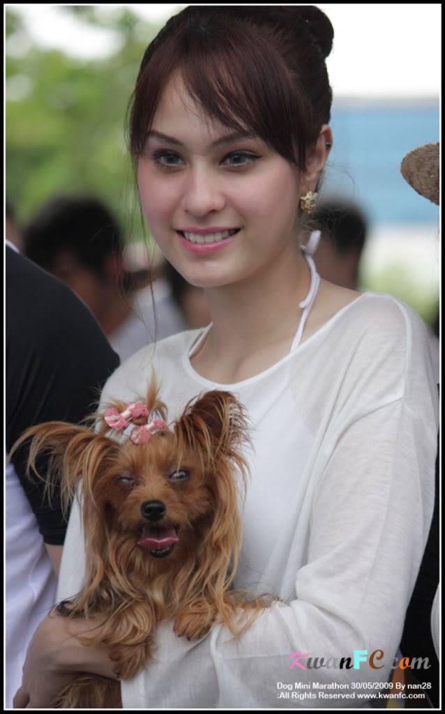 ขวัญ อุษามณี (Kwan Usamanee) ในลุคส์ใสๆ น่ารักมาก