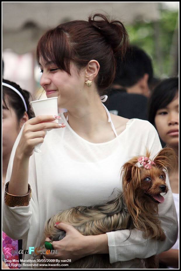 ขวัญ อุษามณี (Kwan Usamanee) ในลุคส์ใสๆ น่ารักมาก