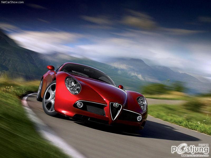สง่างามแท้ Alfa Romeo 8c Competizione