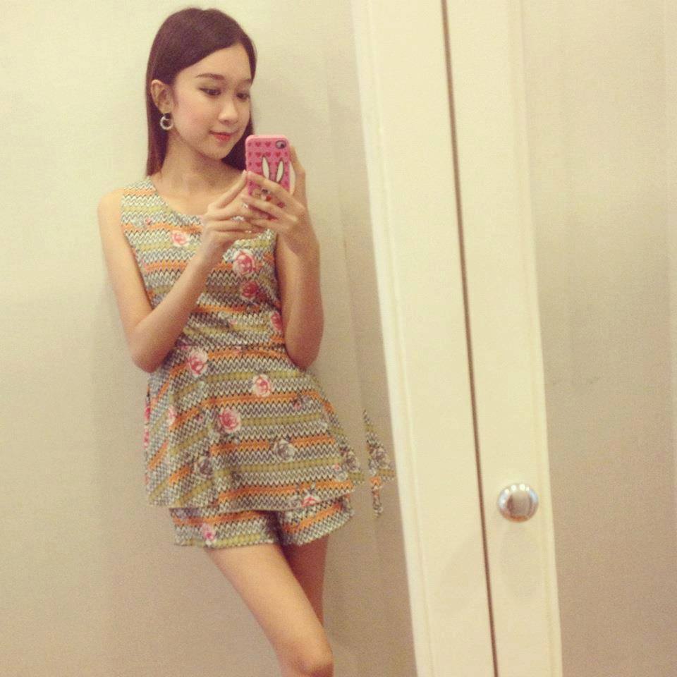 สวยโดนใจ..สาวข้างบ้าน