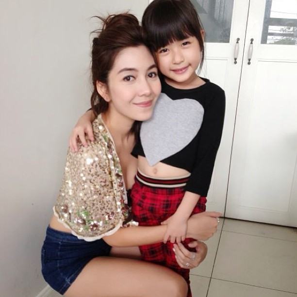 วุ้นเส้น วิริฒิพา