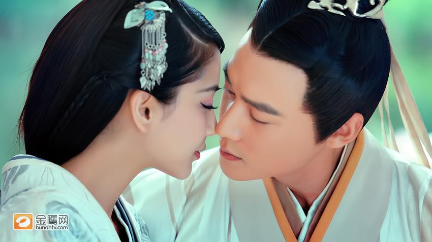 พี่หยางหยิง จาก Yun Zhong Ge 《云中歌》- 2013