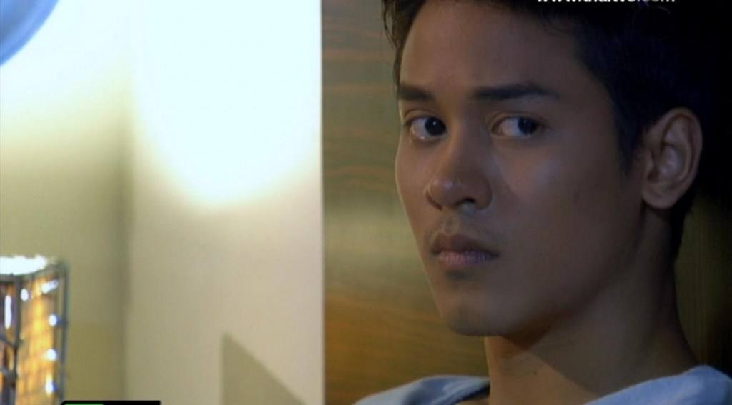 ใผอยากเบิ่งหนังเรื่องนี้แด่ หน้าฮักหล๊ายหลาย // รักนี้ มีเธอชั่วนิรันดร์ //