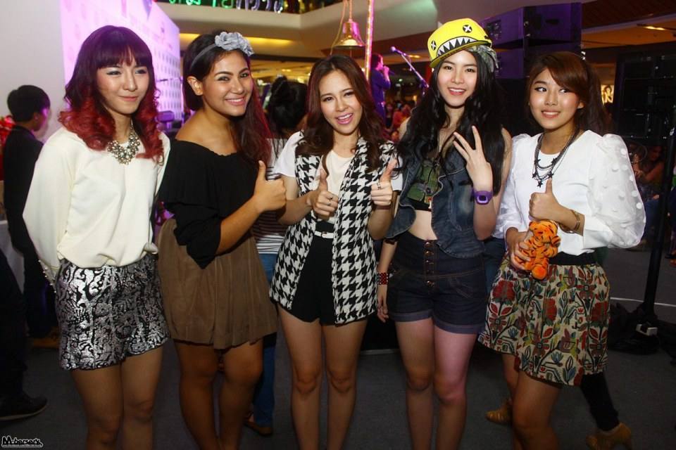 5สาว thestar สมายด์ สต๊อป กวาง ซิลวี่ แอปเปิ้ล