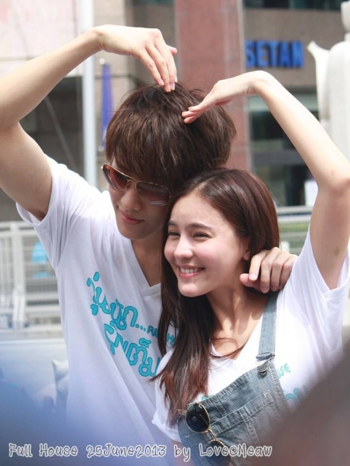 ออม ไมค์