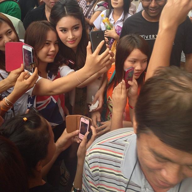 กลับมาเล่นทวิตเตอร์แล้วคะ ฝากเนื้อฝากตัวด้วยนะคะ BY POY