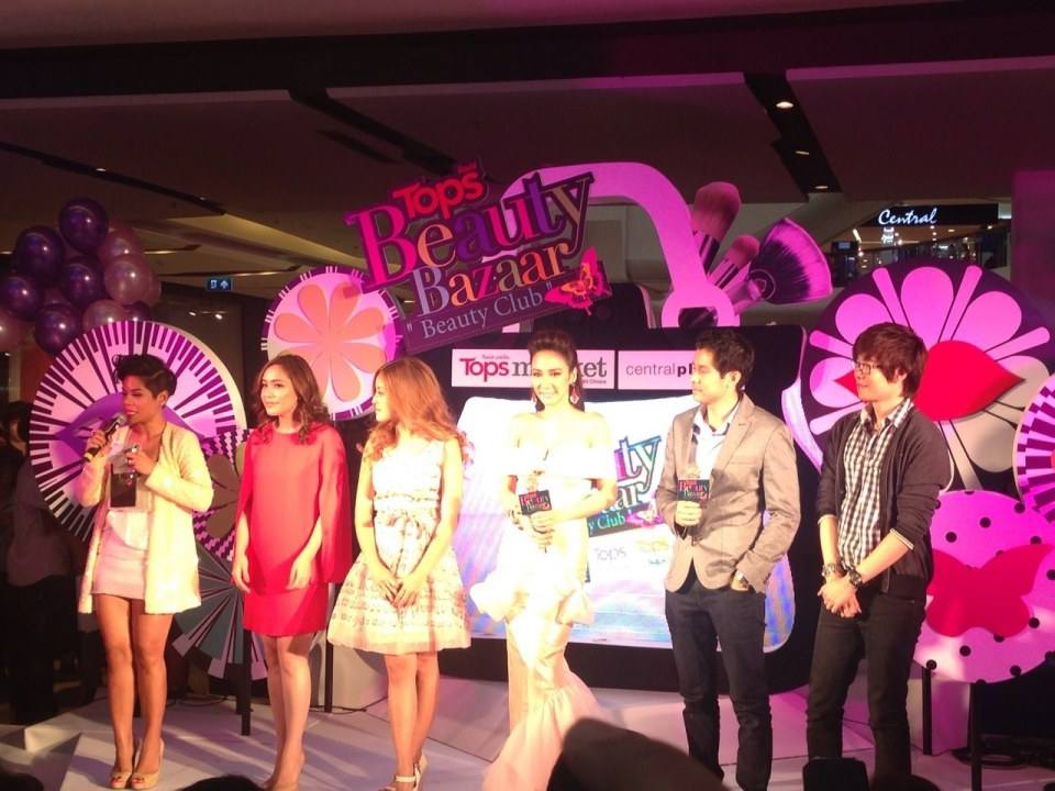 พี่อั้มพัชราภา บิวตี้นิสต้า ในงาน tops beauty bazaar สวยเจิดจรัสสุดๆเลยจ้า