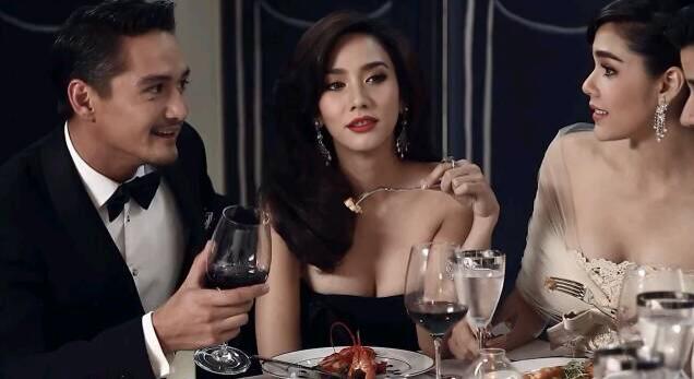 เธอเกิดมาเพื่อเป็นซุปเปอร์สตาร์