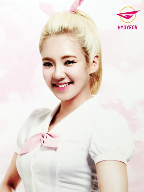 girls' generation world tour girls & peace scan